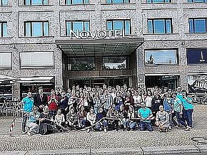 Nachwuchs ist die Zukunft der Hotellerie: Karrierestart für 55 Azubis in Berliner AccorHotels Nachwuchs ist die Zukunft der Hotellerie: Karrierestart für 55 Azubis in Berliner AccorHotels