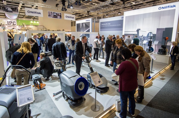 CMS Berlin 2017 – Eröffnungsbericht / Rekordbeteiligung beim Reinigungsgipfel in Berlin (FOTO)