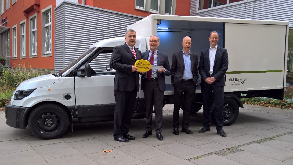 E-Transporter für alle: GLS Bank und COMCO Leasing GmbH kaufen 500 StreetScooter
