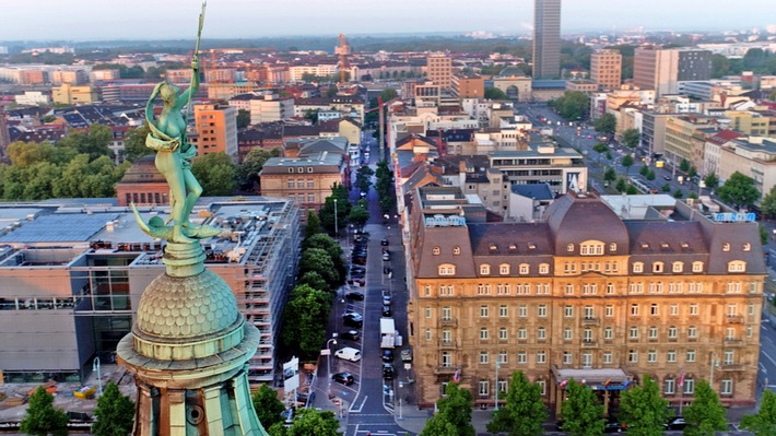 Intensive Stadtporträts von Mannheim, Mainz und Ulm