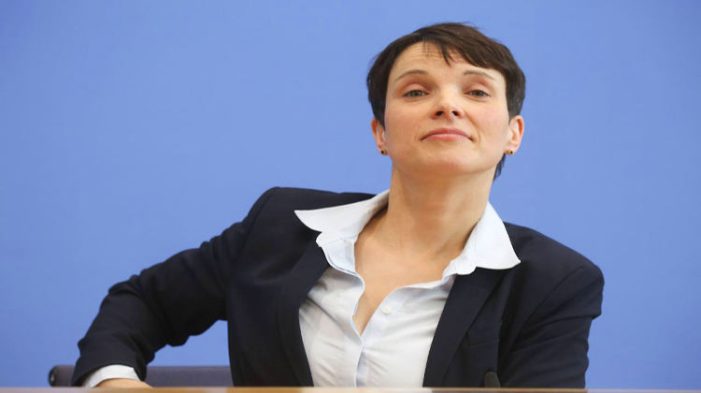 Nachtreten einer Verliererin? Petry: AfD seit Parteitag „in Höckes Hand“ Nachtreten einer Verliererin? Petry: AfD seit Parteitag „in Höckes Hand“