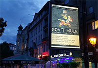 Berlin vergibt Werberechte für Laternenwerbung an die mediateam Stadtservice GmbH