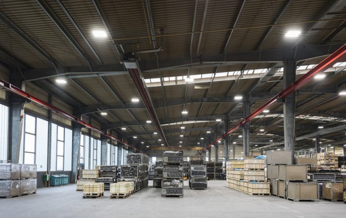 Tageslichtabhängige LED-Technik sorgt für Energieeinsparungen – Presseinformation der Deutschen Lichtmiete Tageslichtabhängige LED-Technik sorgt für Energieeinsparungen – Presseinformation der Deutschen Lichtmiete
