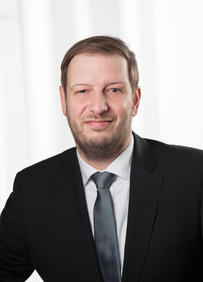 Stefan Wimmer neuer Personalverantwortlicher bei ACREDIA Versicherung Stefan Wimmer neuer Personalverantwortlicher bei ACREDIA Versicherung
