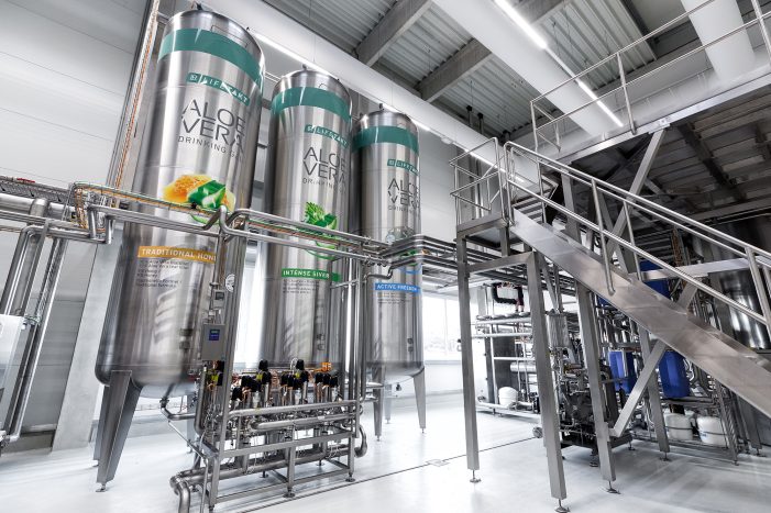 Europas modernste Aloe Vera-Produktionsstätte eröffnet Europas modernste Aloe Vera-Produktionsstätte eröffnet