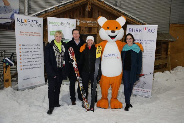 Ski- und Hüttenabend mit den Interim Profis in der Skihalle Neuss
