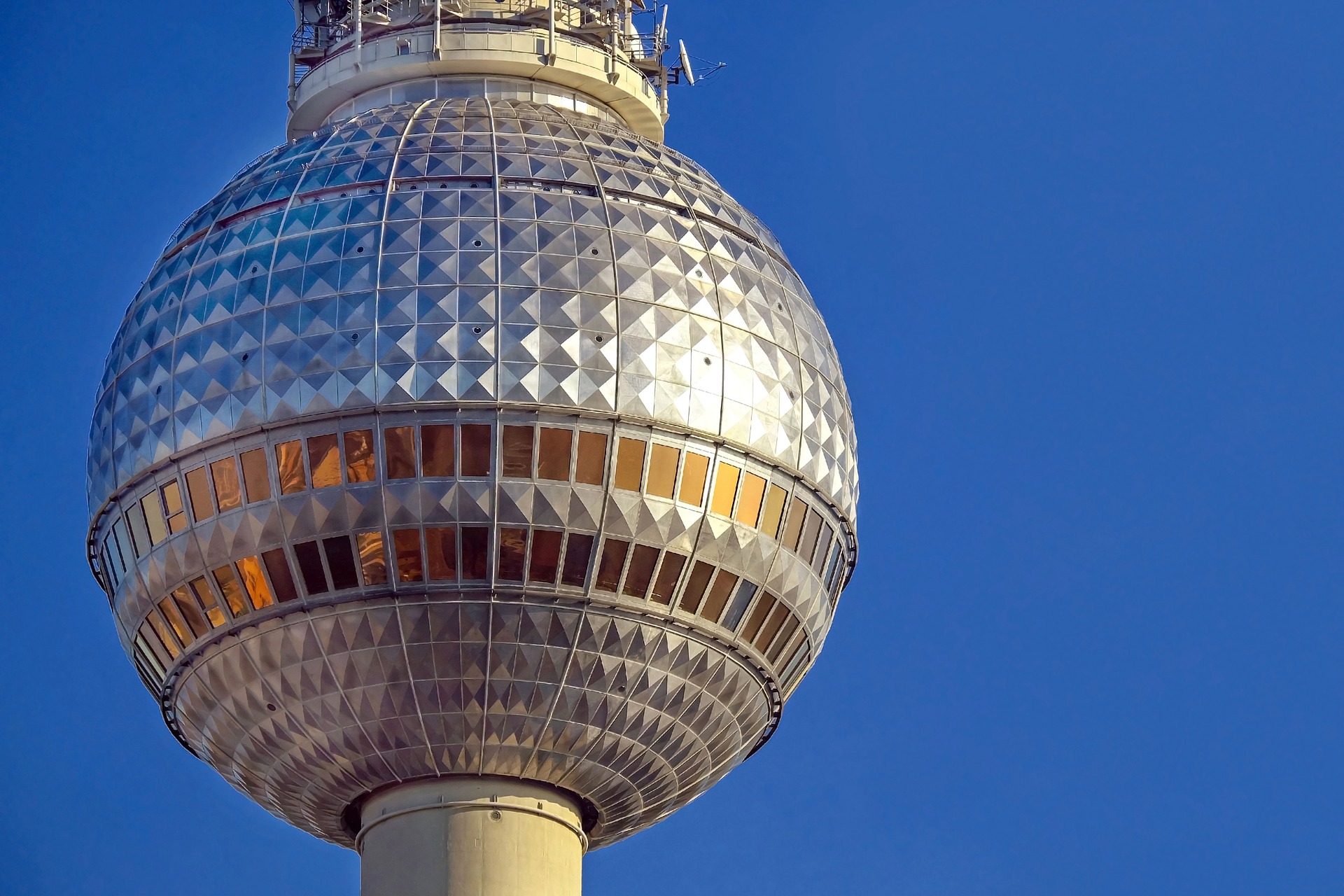 Presseverteiler Berlin: Professionelles Adress-Paket für 395.- Euro