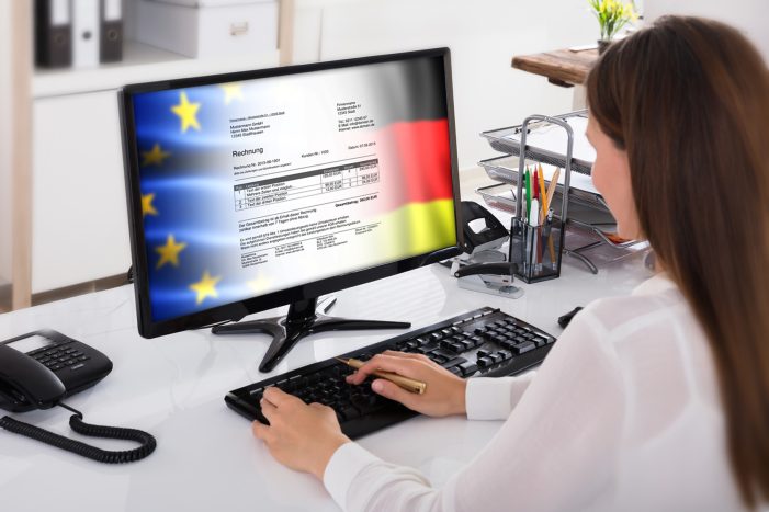 E-Rechnungs-Gesetz: Wie gut sind deutsche Unternehmen vorbereitet? E-Rechnungs-Gesetz: Wie gut sind deutsche Unternehmen vorbereitet?