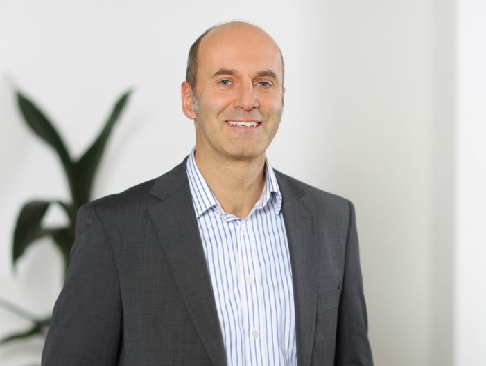 Asseco Solutions trägt zu Industrie 4.0-Lösungen des SEF Smart Electronic Factory e.V. bei Asseco Solutions trägt zu Industrie 4.0-Lösungen des SEF Smart Electronic Factory e.V. bei
