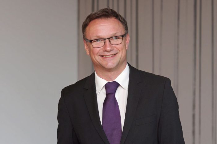 Vorbildliche Qualität: Application Management von innobis erneut von Ebner Stolz zertifiziert