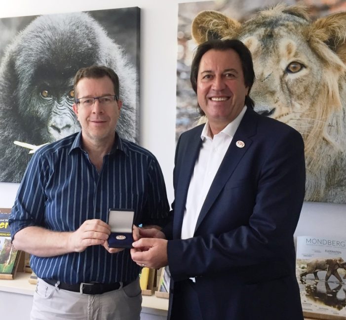 Andreas Klotz als neuer CSR-Botschafter ausgezeichnet Andreas Klotz als neuer CSR-Botschafter ausgezeichnet