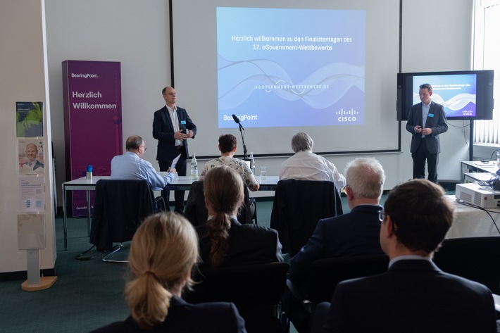Wettkampf um die besten Projekte zur Verwaltungsmodernisierung: Finalisten des 17. eGovernment-Wettbewerbs von BearingPoint und Cisco präsentieren Zukunftsinnovationen / Online-Voting eröffnet (FOTO)