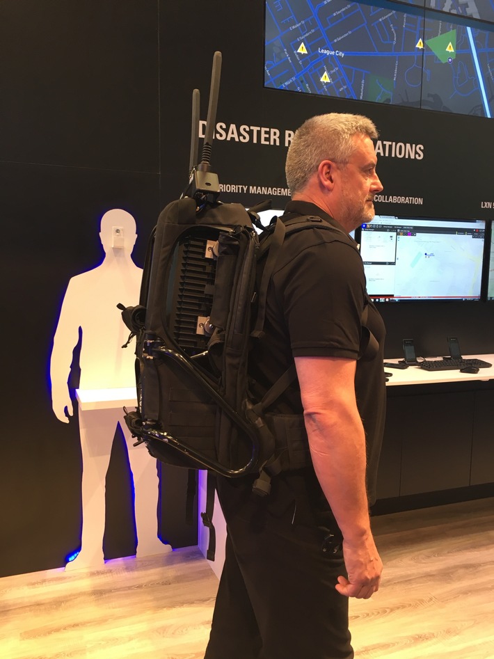 CCW 2018: Motorola Solutions stellt mit dem LXN 500 eine neue portable LTE-Infrastruktur vor (FOTO)