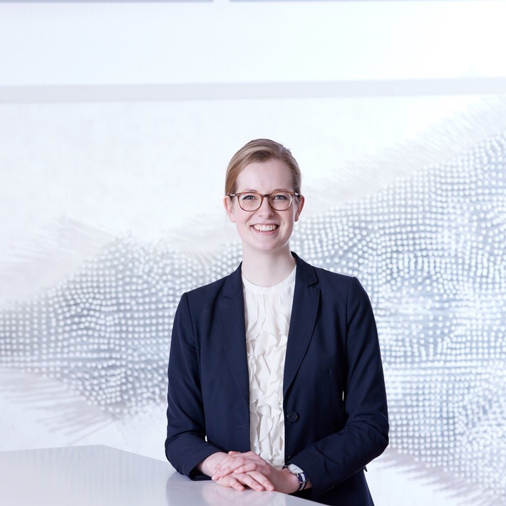 Weltweit einmaliges Talent-Programm: Speed Dating-Gewinnerin wird ab heute „CEO for One Month“ bei der Adecco Group (FOTO)