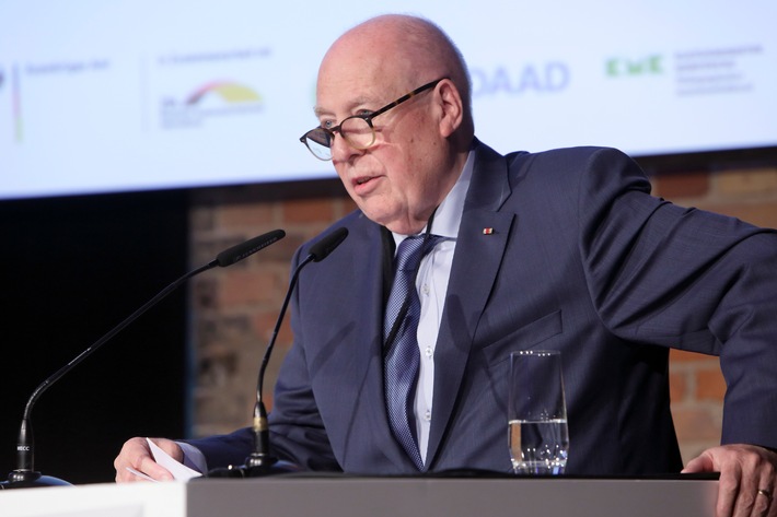 Weltverband Deutscher Auslandsschulen: Steigende Mitgliederzahlen, starkes Ehrenamt (FOTO)