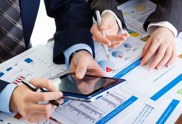Mit Predictive Analytics in die digitale Zukunft starten Mit Predictive Analytics in die digitale Zukunft starten