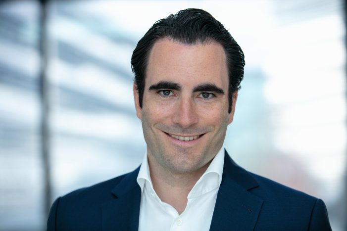 Julian Lennertz ist neuer Bereichsleiter Marketing & Digital bei E WIE EINFACH Julian Lennertz ist neuer Bereichsleiter Marketing & Digital bei E WIE EINFACH