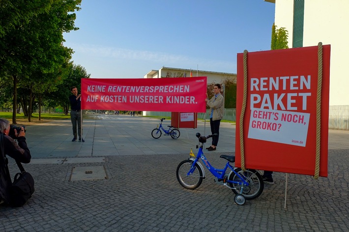 239 Milliarden Euro Kosten nach 2025: Das Rentenpaket ist eine Mogelpackung (FOTO)