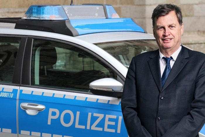 Thomas Jung: Den Beamten fehlt das Geld, mir die Worte (FOTO)