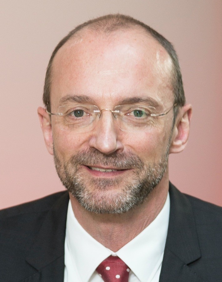 Digitale Rechnung trifft Blockchain und KI / EuroFactura 2018 kommt im November nach Bielefeld (FOTO)