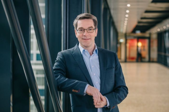 Alexander Birken neuer Kuratoriums-Vorsitzender der HSBA Alexander Birken neuer Kuratoriums-Vorsitzender der HSBA
