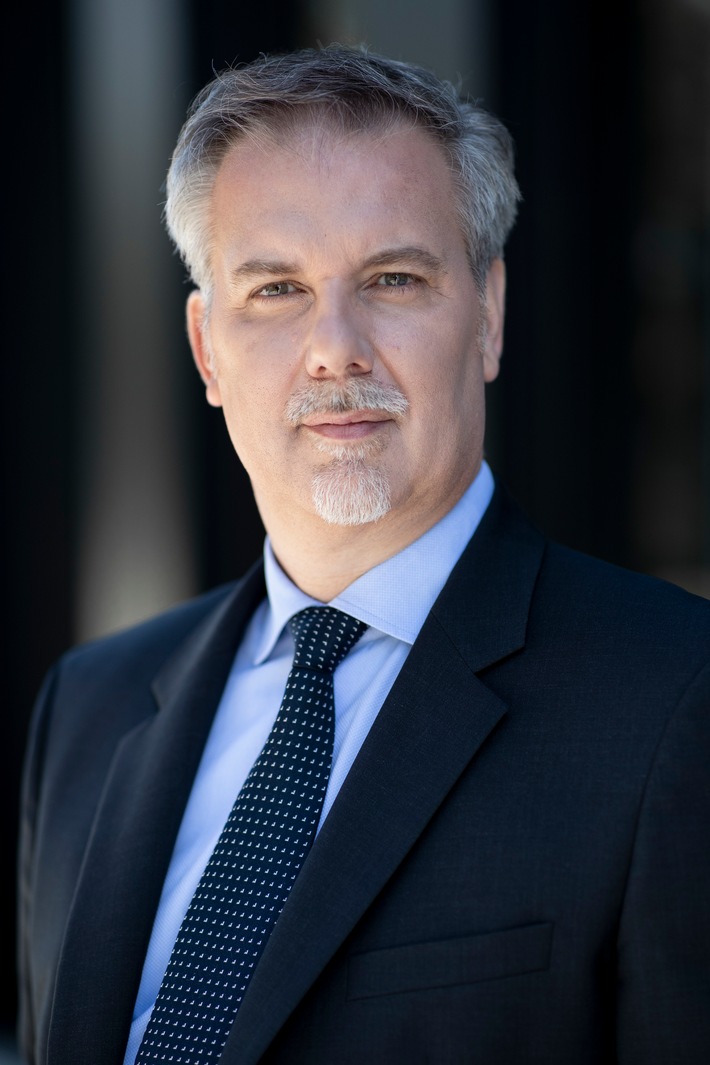 F.A.Z.-Institut kürt TARGOBANK zur besten nationalen Filialbank (FOTO)
