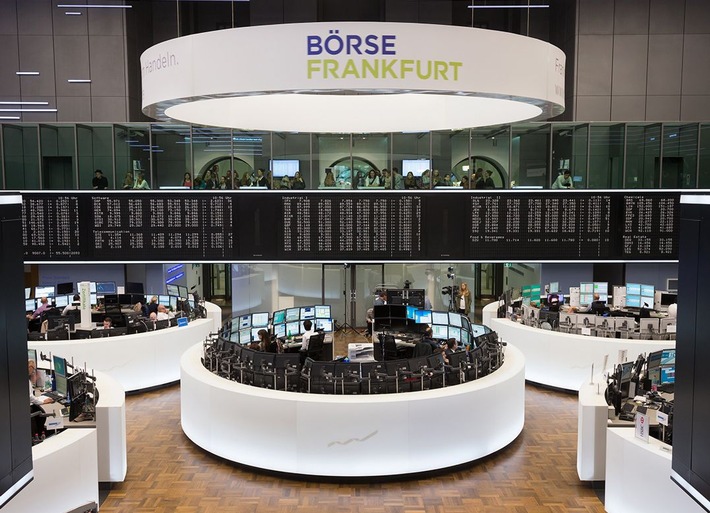Altersvorsorge: „Sparer sollten sich Finanz- und Börsenwissen aneignen“ / Deutsche Börse startet Seminarreihe zu Börsenwissen / Abendseminare „Ihr Weg zur Börse“ finden von Januar bis Mai 2019 statt (FOTO)