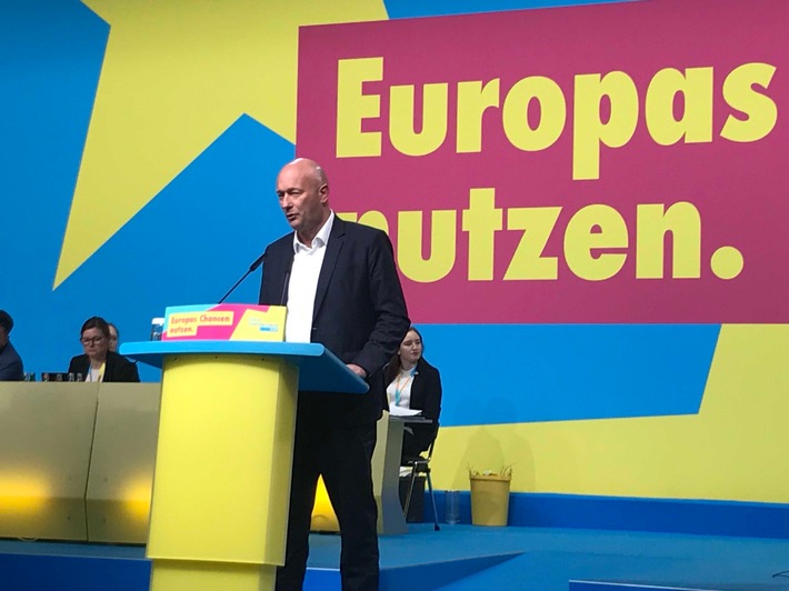 Liberaler Mittelstand unterstützt die Europaliste der Freien Demokraten / Mehr Mittelstandskompetenz für Europa gefordert (FOTO)