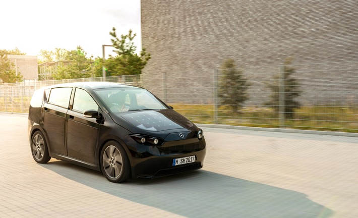 Sono Motors kooperiert mit Bosch im Bereich Connected Car / Sion wirdüber integriertes Car-, Ride- und Powersharing verfügen und sich durch Solar-Integration selbstständig aufladen können (FOTO)
