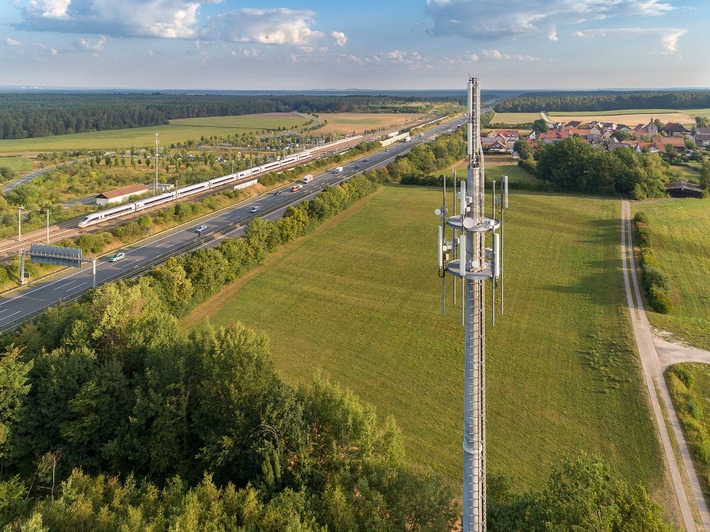Presseinladung: 5G-ConnectedMobility-Testfeld: Bundesminister Andreas Scheuer informiert sichüber Zukunftsprojekte (FOTO)