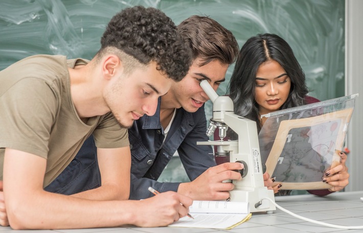 TalentMetropole Ruhr unterstützt Talentschulen in der Region (FOTO)