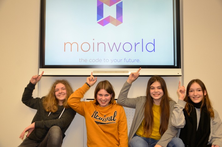 moinworld startet Programmier-Kurse von Mädchen für Mädchen im Vor- und Grundschulalter (FOTO)