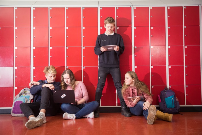 Digital lernen mit der HPI Schul-Cloud: Praxisaustausch beim dritten Schul-Cloud-Forum am Hasso-Plattner-Institut (FOTO)