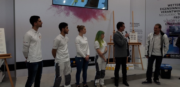 Verstärkung für das Nationalteam der Handwerker / Junge Malerinnen und Maler bereiten sich auf die Europameisterschaften des Handwerks vor / Generationenwechsel auf der FAF 2019 (FOTO)