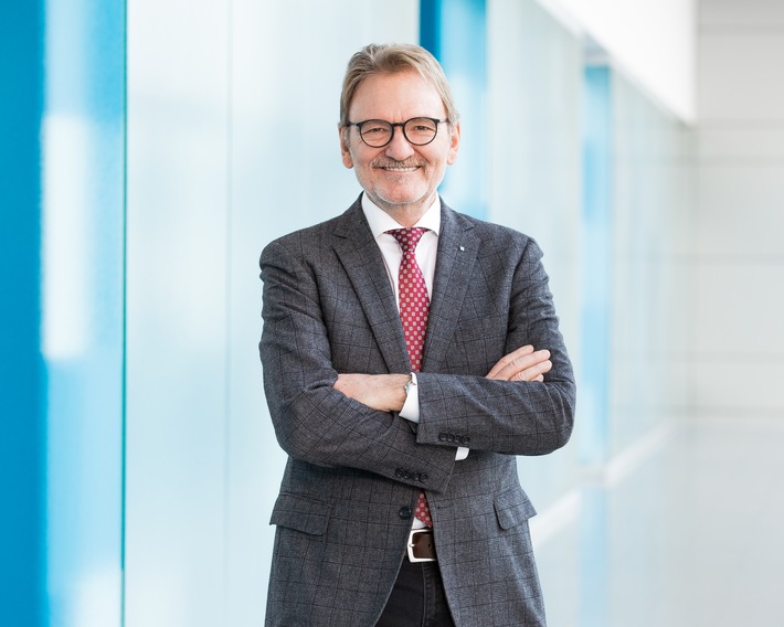 Künstliche Intelligenz: Deutschland verliert den Anschluss / VDI-Umfrage: Kompetenzen fehlen, KI-Technologien effizient einzusetzen (FOTO)