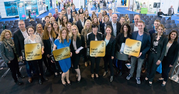 Bewerber-Anfragen per Business-Netzwerk enden in drei von vier Fällen im Off (FOTO)