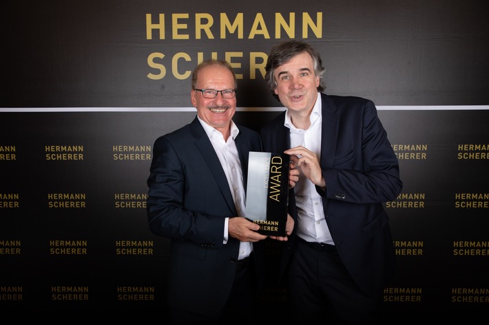 Unternehmer aus Sachsen erhält Excellence-Award als Speaker (FOTO)