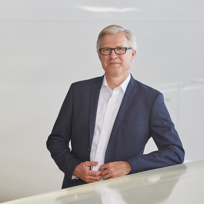 Wechsel an der Unternehmensspitze: Roland Keppler wird neuer CEO von Onlineprinters (FOTO)