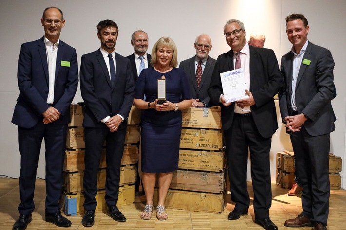 eGovernment-Wettbewerb: Hamburger Senatskanzlei holt mit „kinderleichtem Kindergeld“ den Publikumspreis (FOTO)