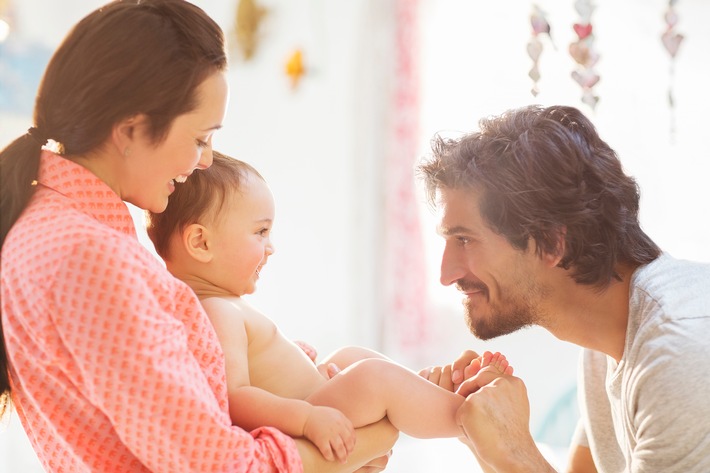 Elternzeit: Clevere Finanztipps für junge Familien (FOTO)