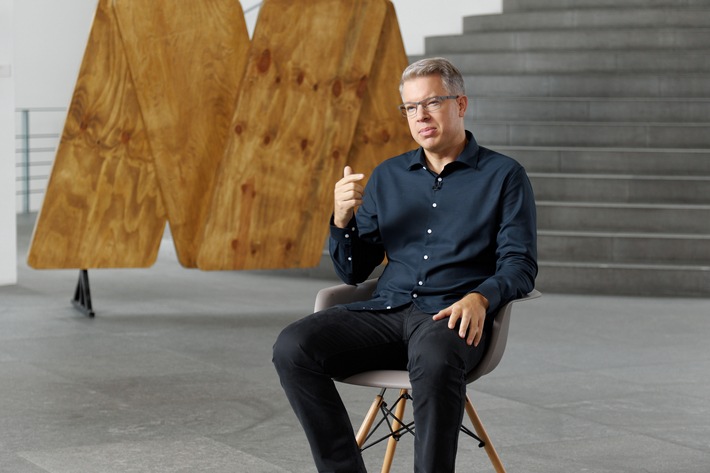 Masterplan.com gewinnt Promi-Investor Thelen, Runtastic-Gründer Gschwandtner und FlixBus-Gründer Krauss als Speaker / Zudem ergänzt das Unternehmen neue Features und bereitet Expansion vor (FOTO)