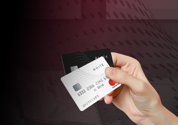 XPAY ergänzt sein Payment-Card-Network mit Black&Whitecard als erstes Endnutzerprodukt (FOTO)