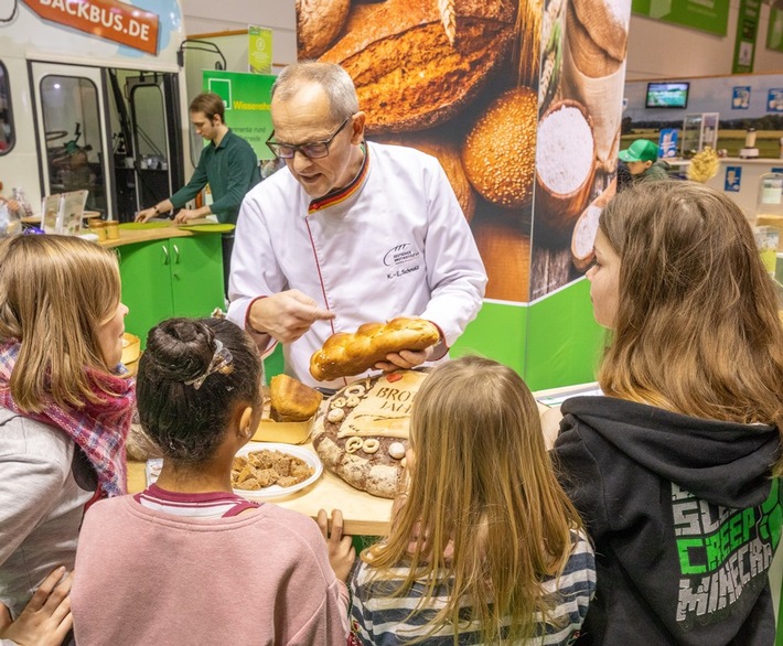 Schülerprogramm: Praxisnaher Unterricht zu Klimaschutz, gesunder Ernährung und Co. (FOTO)