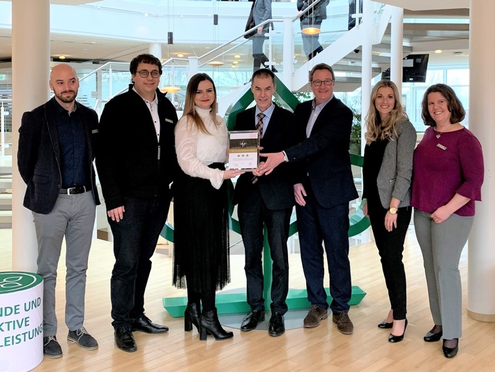 AOK – Die Gesundheitskasse in Hessen mit RECRUITING EXCELLENCE Award von Jobware ausgezeichnet (FOTO)