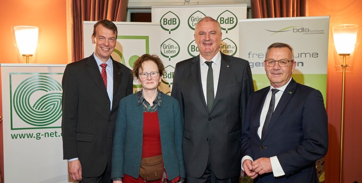 Initiative Grün für Stadt und Land – dritter Parlamentarischer Abend der grünen Verbände (FOTO)