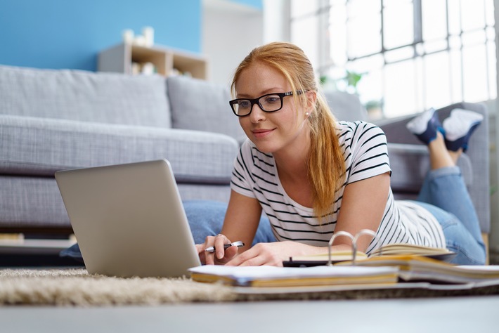 Best Practice: Campus Hörakustik bereit für Online-Unterricht (FOTO)