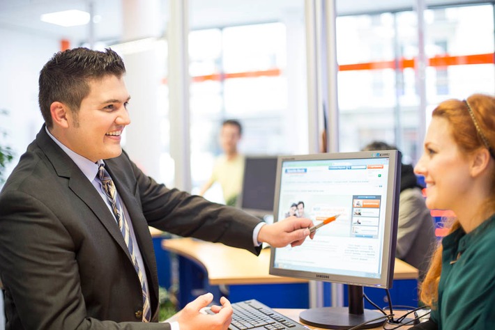 DEVK startet digitale Versicherungsberatung in den Sparda-Banken (FOTO)