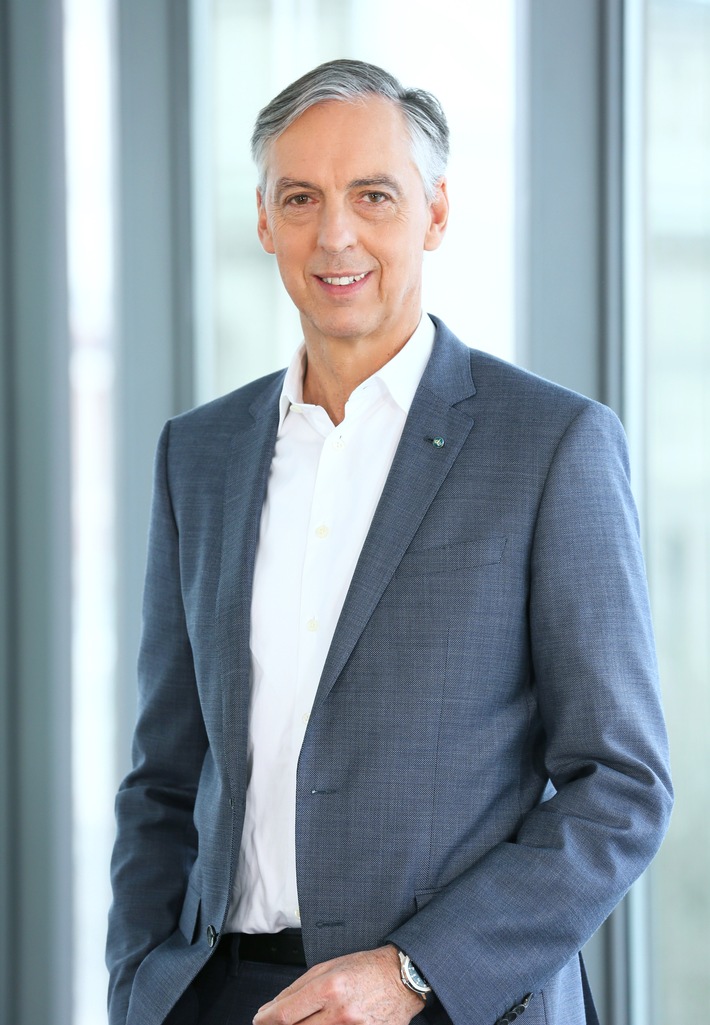Dr. Louis Hagen erneut zum Präsidenten des Verbandes deutscher Pfandbriefbanken gewählt (FOTO)
