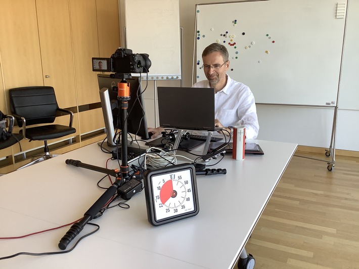 Was macht einen guten Online-Workshop aus? Neuer HPI-Podcast liefert wertvolle Tipps für erfolgreiche Online-Seminare (FOTO)