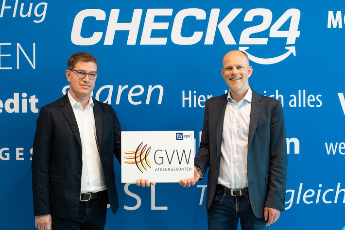 CHECK24 bietet ersten und bislang einzigen zertifizierten Girokontenvergleich (FOTO)